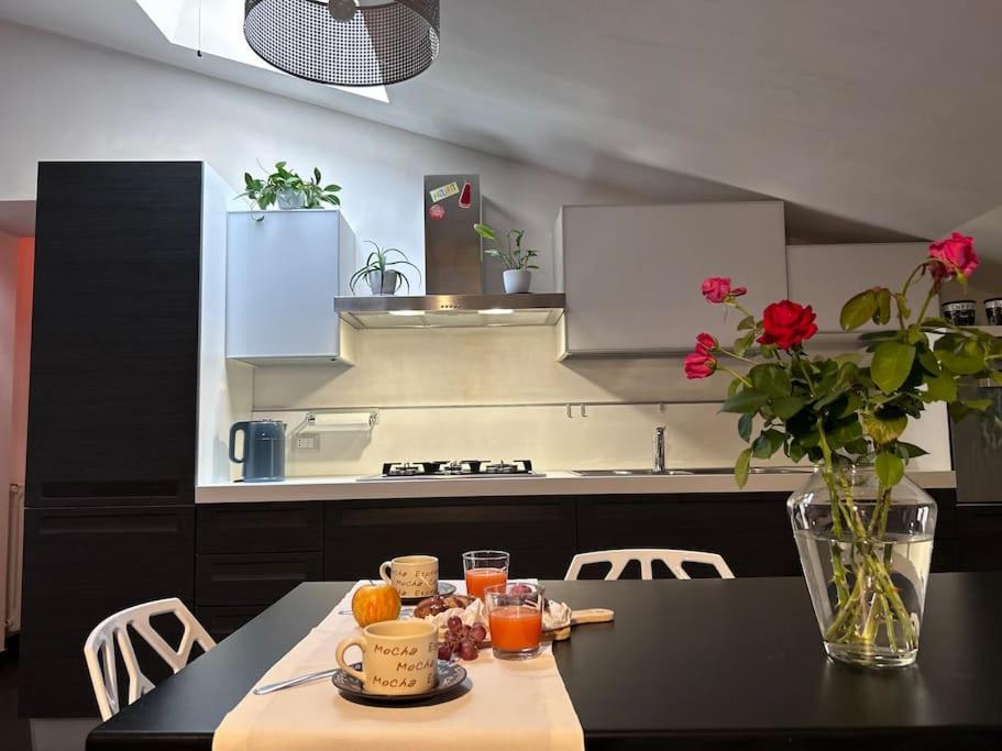ניקוסיה Elegante Appartamento Privato In Palazzo Storico Del XVIII - Pieno Centro מראה חיצוני תמונה